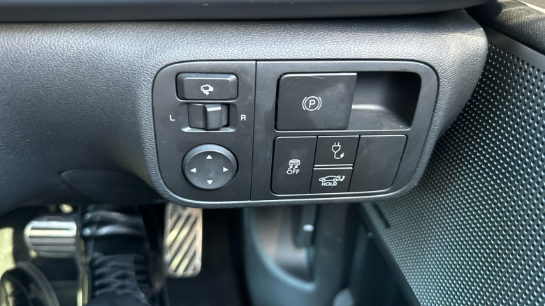 Hyundai IONIQ 6 239kW Ultimate 77kWh 4dr AWD Auto Electric Saloon